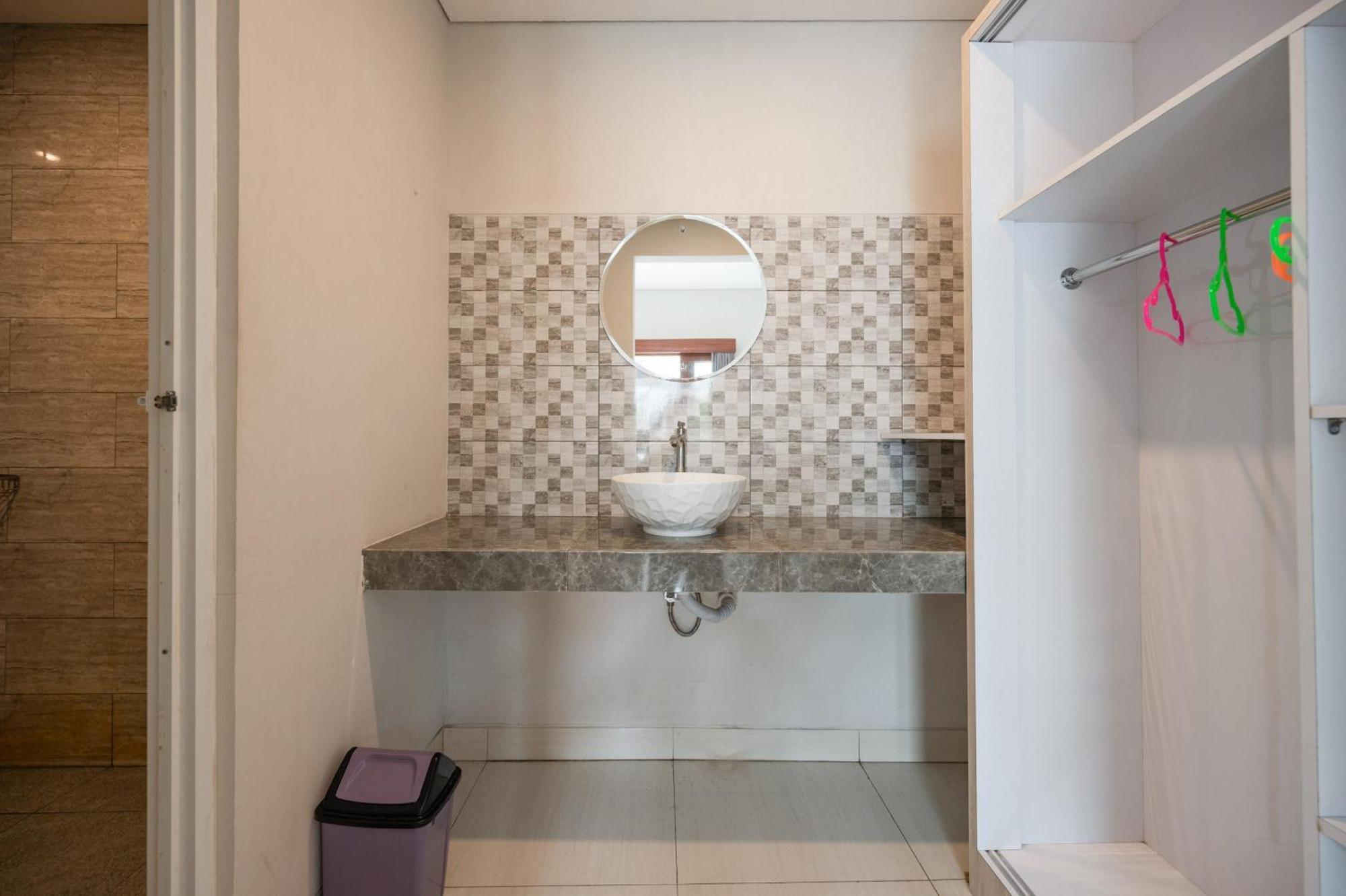 Reddoorz Plus At Yasa'S Living Denpasar Sanur Buitenkant foto