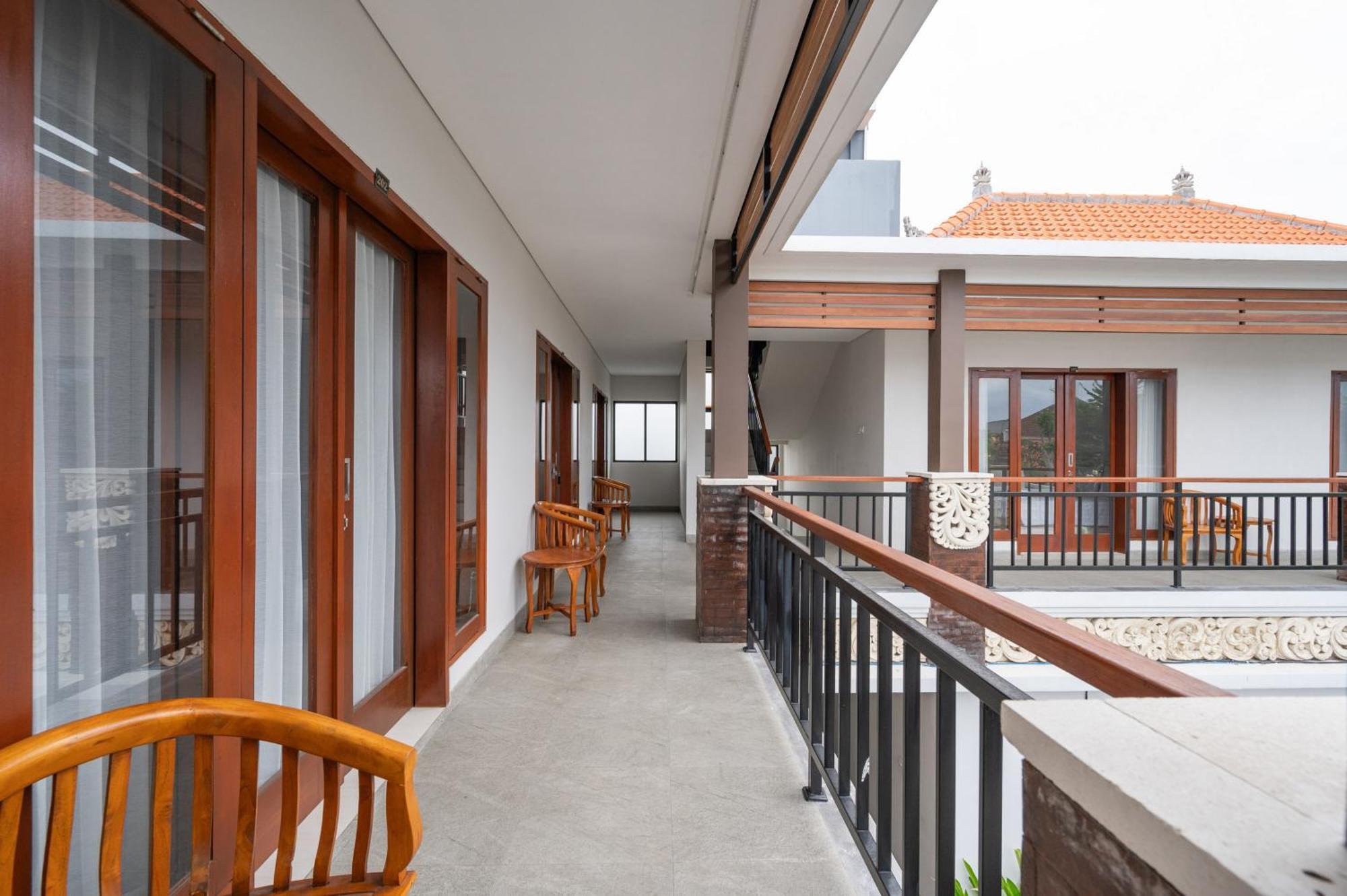 Reddoorz Plus At Yasa'S Living Denpasar Sanur Buitenkant foto