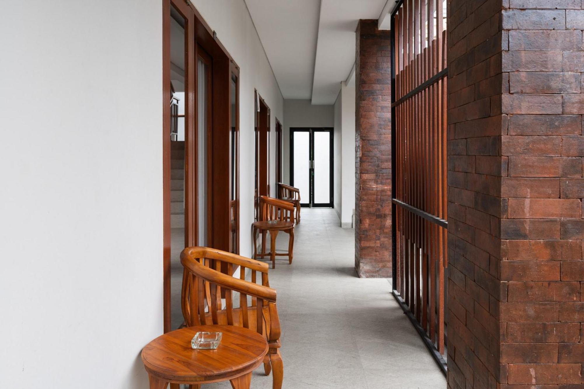 Reddoorz Plus At Yasa'S Living Denpasar Sanur Buitenkant foto